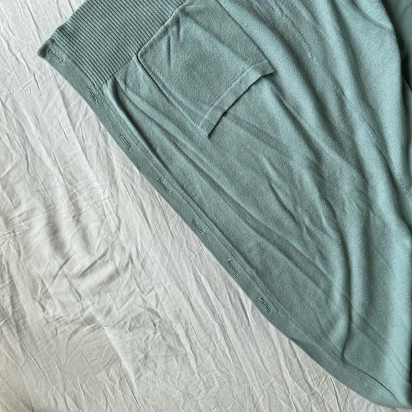 FOREVER 21 sea foam green button up cardigan - Picture 14 of 14